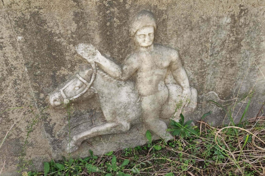 Relieves en el Estadio de Magnesia del Meandro (Créditos imagen: Anıl Karadağ)